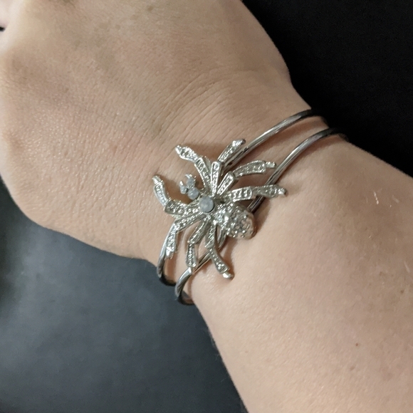 Silver Tone Rhinestone Spider Hinged Cuff Statement Bracelet - Picture 1 of 4
